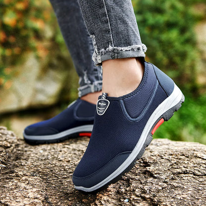 Zapatillas Deportivas Sin Cordones para Hombre: Ligereza y Frescura en Color Azul, Talla hasta 46